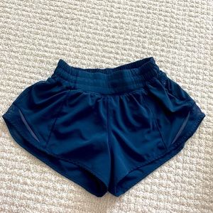 hotty hot low rise lined short 2.5